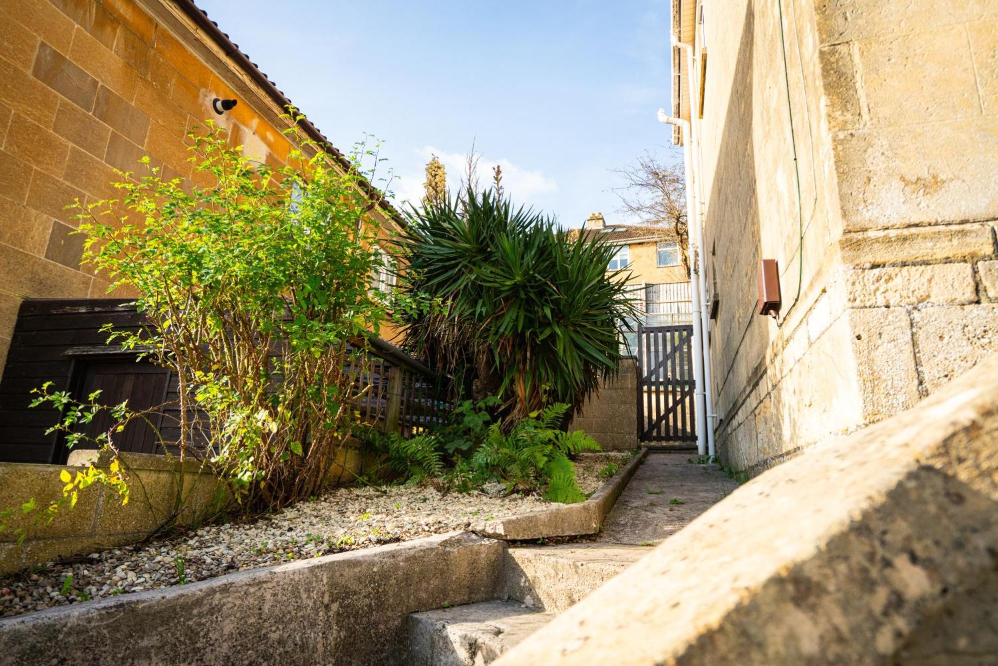 Haven Hotel Bath Exterior foto